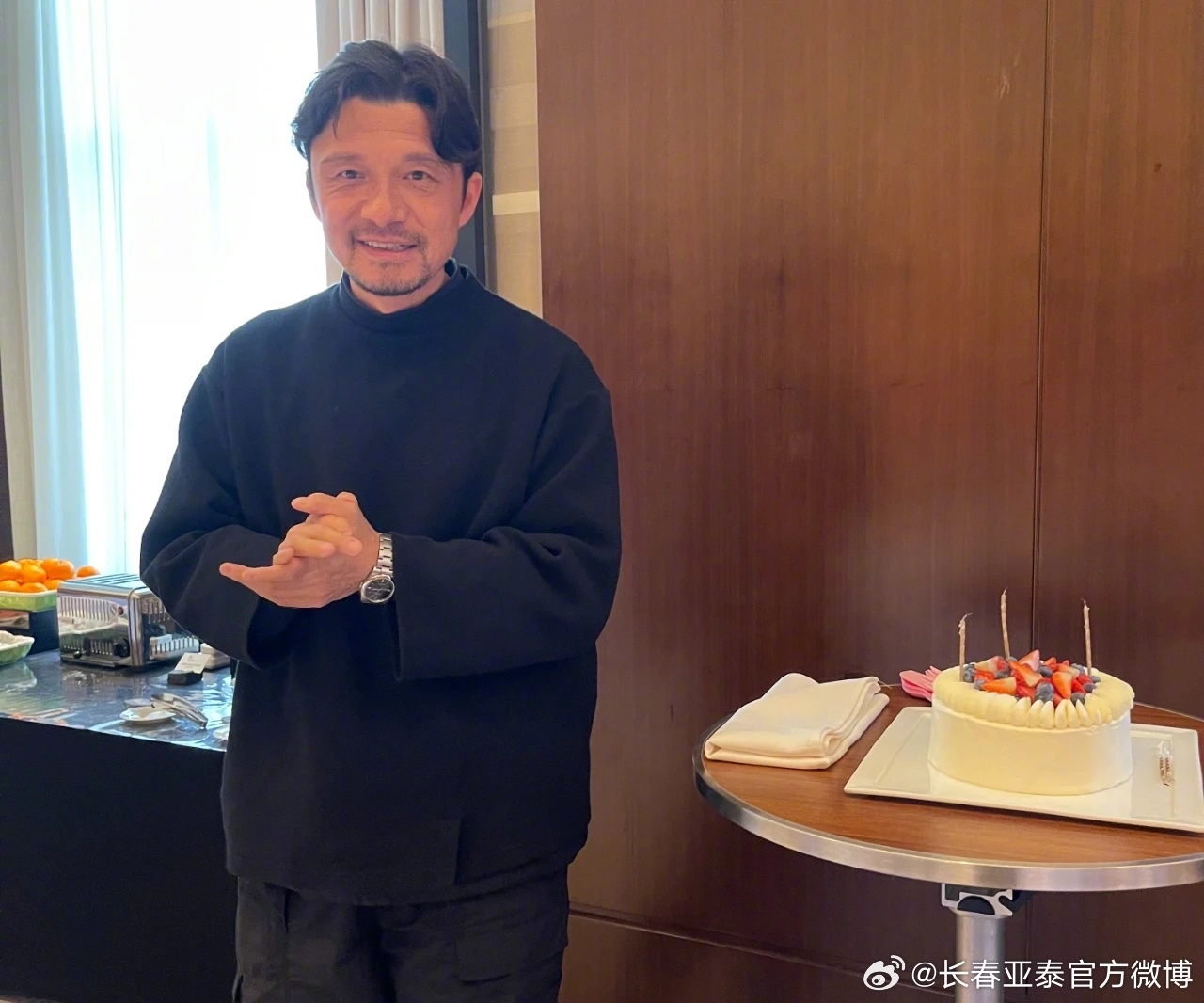  謝指導(dǎo)生日快樂(lè)！