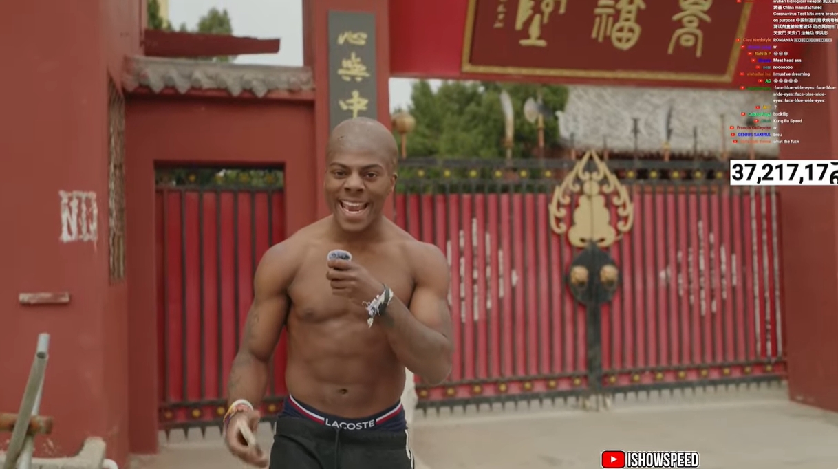  光頭造型！Speed中國行來到鄭州少林寺，上香拜佛學(xué)功夫
