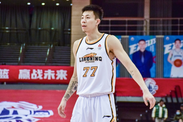  還得再調(diào)整！張鎮(zhèn)麟復出8中1拿到2分8助出現(xiàn)6失誤 正負值-34最低