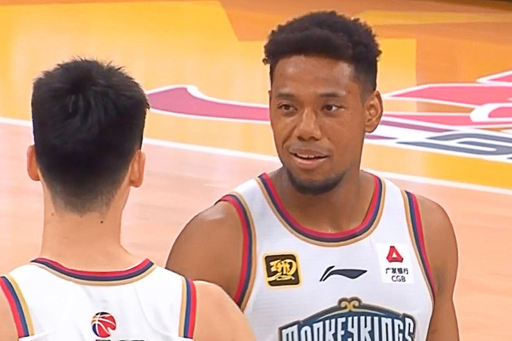  手感不錯！祝銘震半場6中4&3記三分拿下11分4籃板